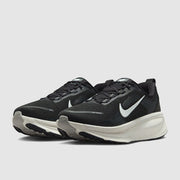 Nike Vomero 18 Wide