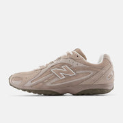 New Balance 204L