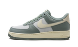 Air Force 1 Low LX "Mica Green" DV7186 300