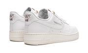 AIR FORCE 1 LO MNS WMNS "Logo Pack - White" DZ5616 100