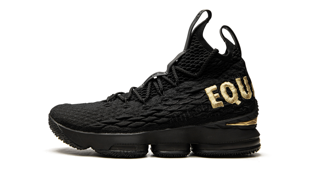 Lebron 15 "Equality" 897648 818