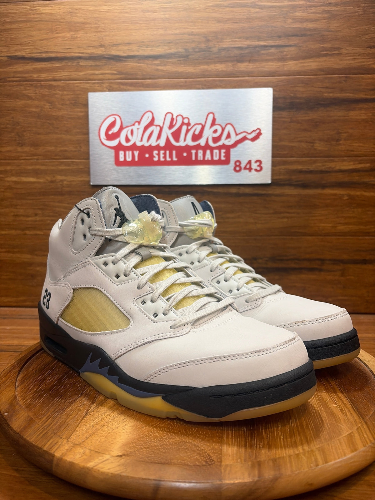 Jordan 5 Retro A Ma Maniére Dawn (Women's)