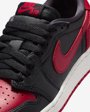 JORDAN GS AJ 1 RETRO LOW OG - BLACK/ VARSITY RED/ SUMMIT WHITE
