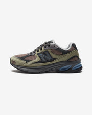 NEW BALANCE 2010 - DARKOLIVINE