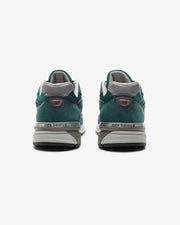 NEW BALANCE 990v4  'MADE IN USA' - VINTAGE TEAL