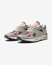 NEW BALANCE 'MADE IN UK' 991 v2 - ELEPHANT SKIN