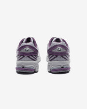 NEW BALANCE 860v2 - GREY/ PURPLE