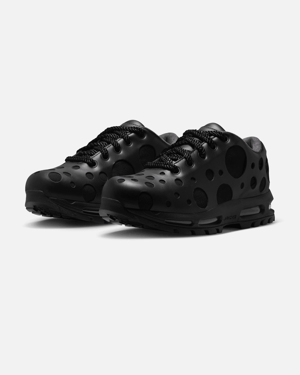 NIKE AIR MAX GOADOME LOW SP - BLACK
