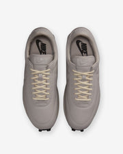 NIKE DAYBREAK SP - ANTHRACITE/ BLACK