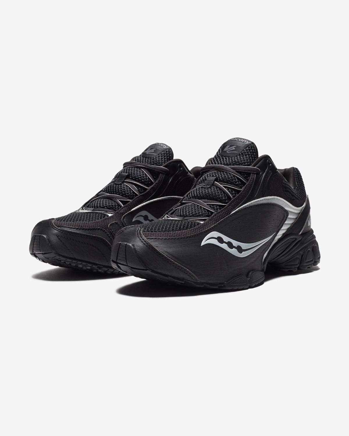 SAUCONY PROGRID V2 - BLACK/ SILVER