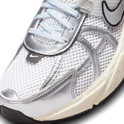 Nike V2K Run