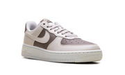 Air Force 1 Low '07 WMNS "Mink Brown Sail White Light Orewood Brown" IH0585 200