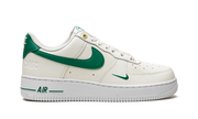 AIR FORCE 1 LO MNS WMNS "Malachite" DQ7582 101