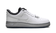 AIR FORCE 1 '07 SE WMNS "White Chrome" DX6764 100